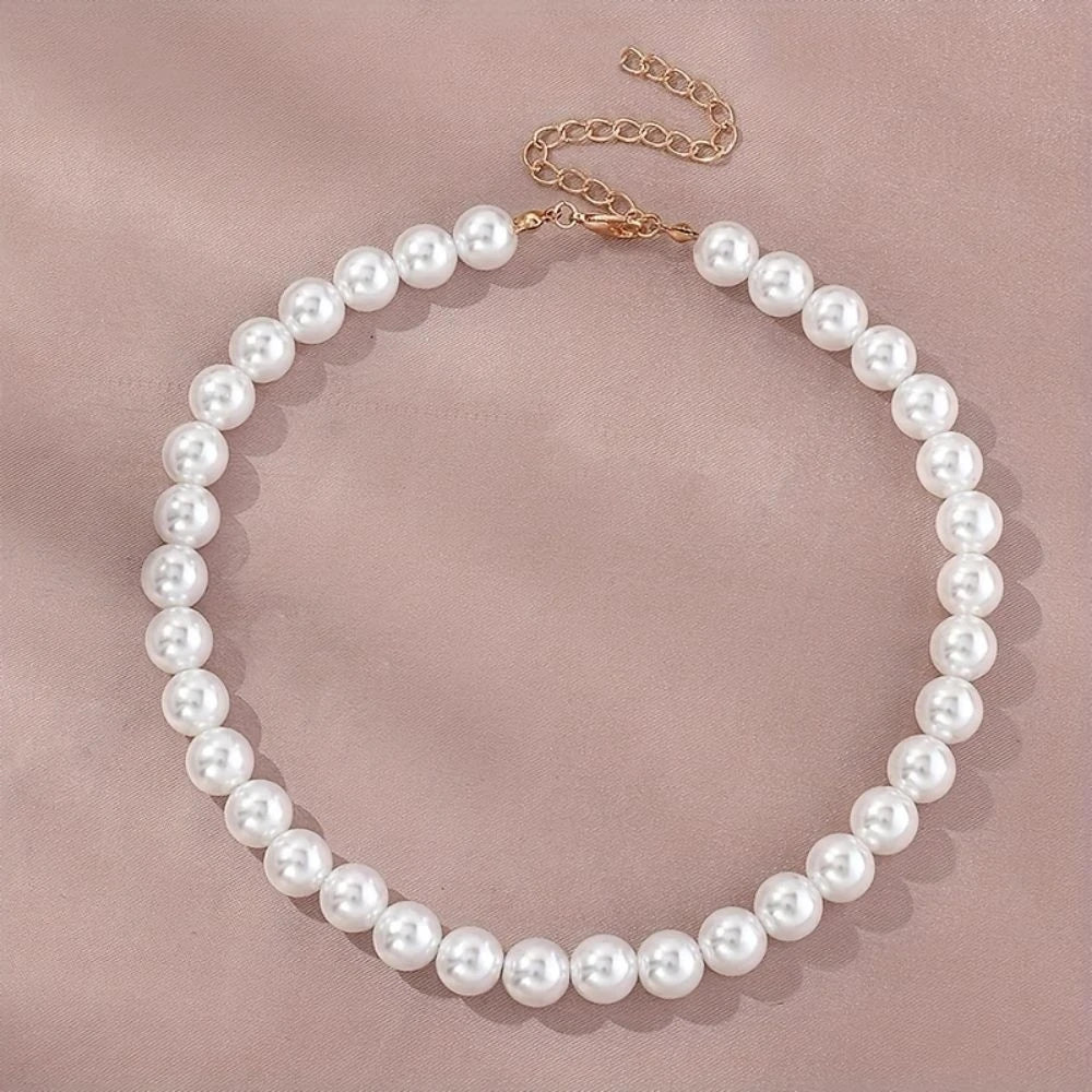 Simple Imitation Freshwater Pearl Necklace