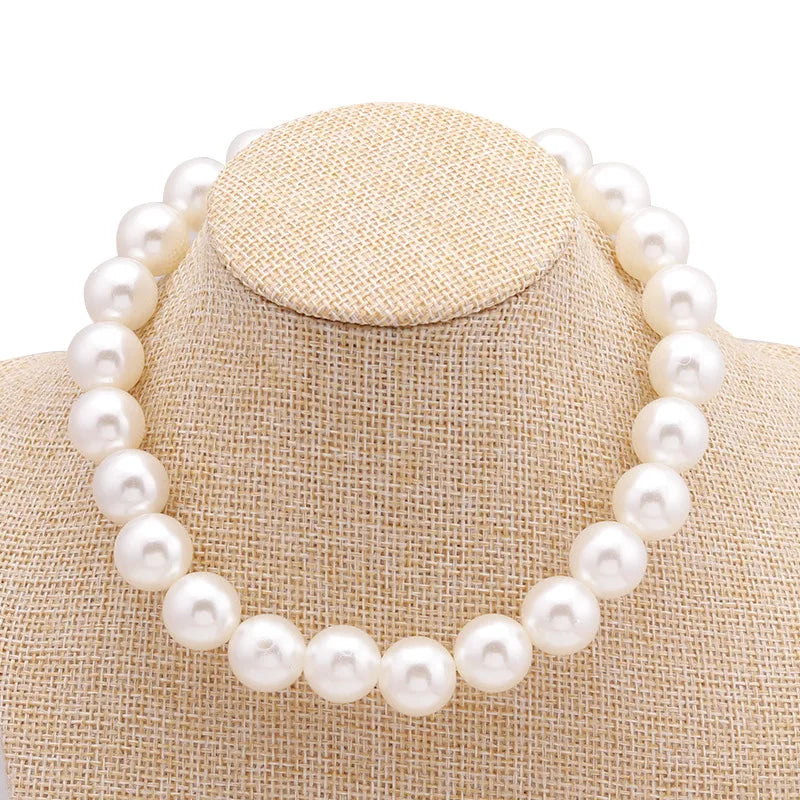 Simple Imitation Freshwater Pearl Necklace